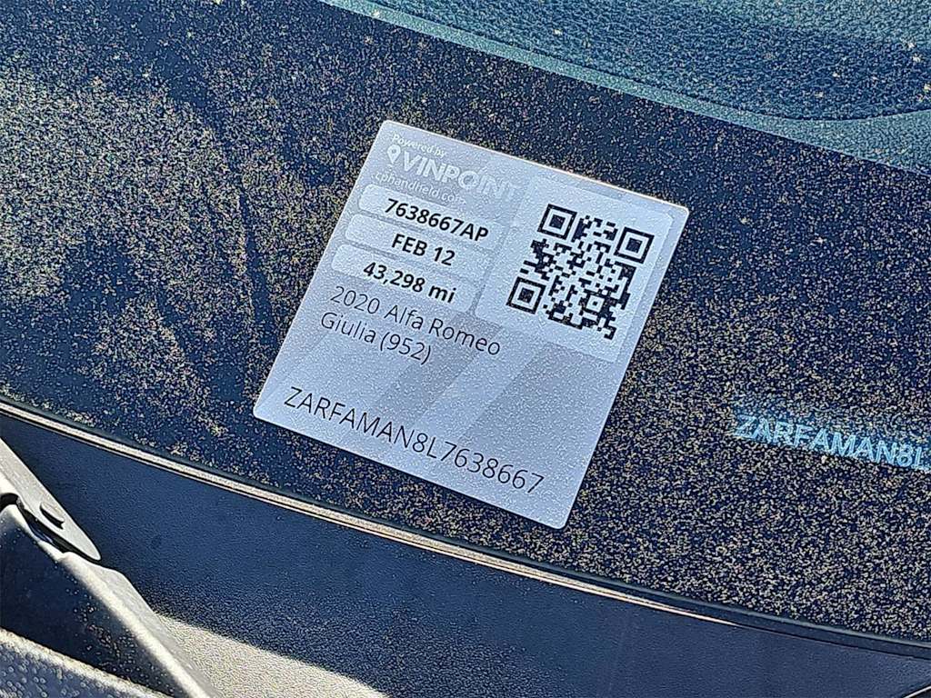 Thumbnail: 2020 Alfa Romeo Giulia - 24