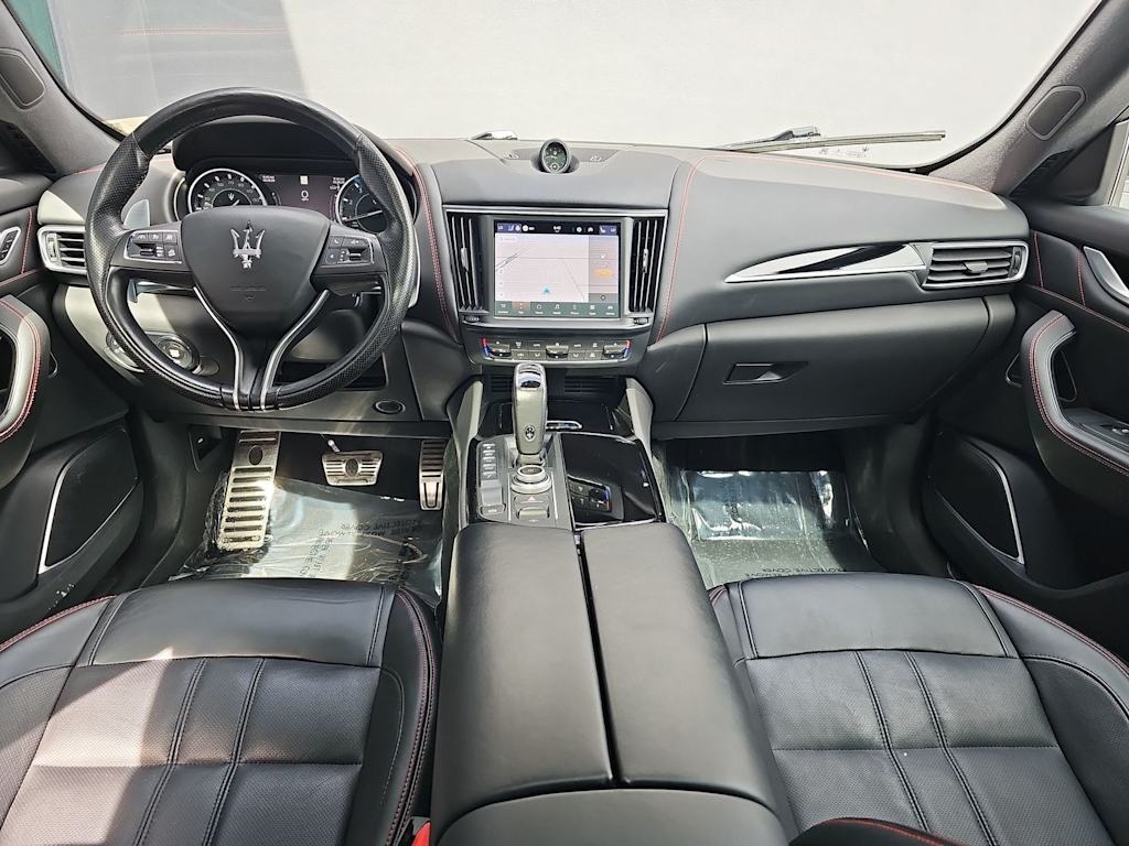 Thumbnail: 2021 Maserati Levante - 10