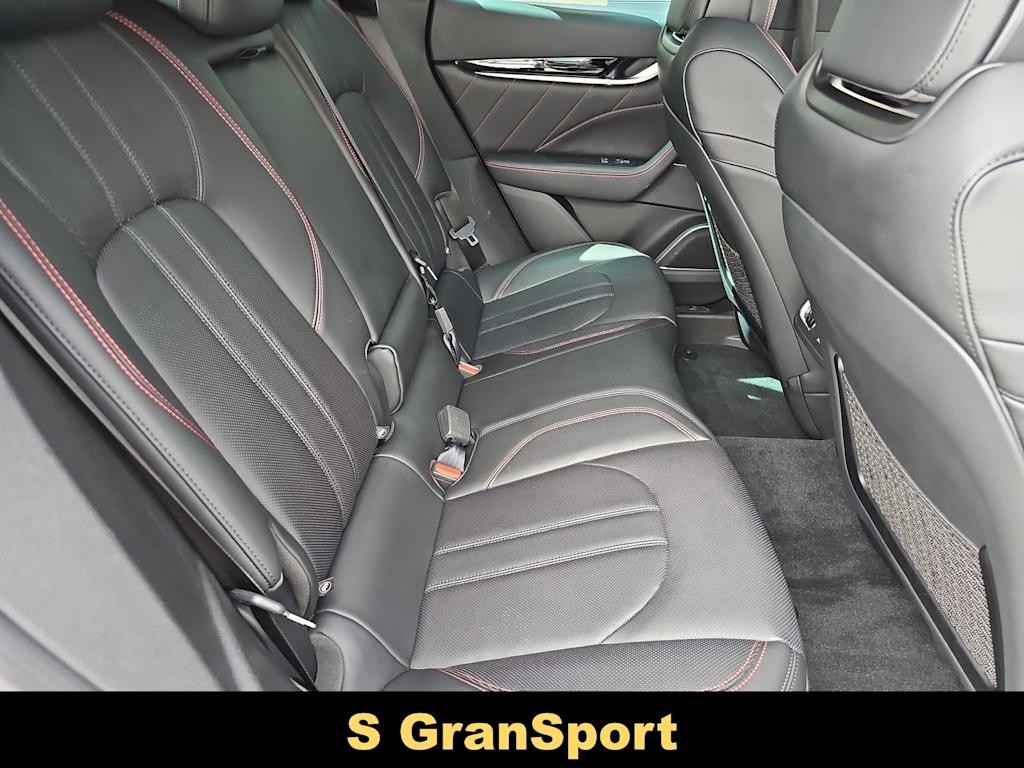 Thumbnail: 2021 Maserati Levante - 24