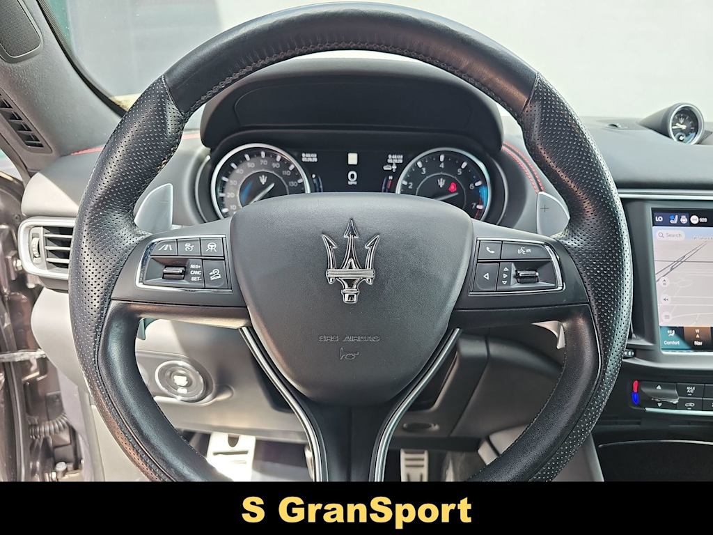 Thumbnail: 2021 Maserati Levante - 14