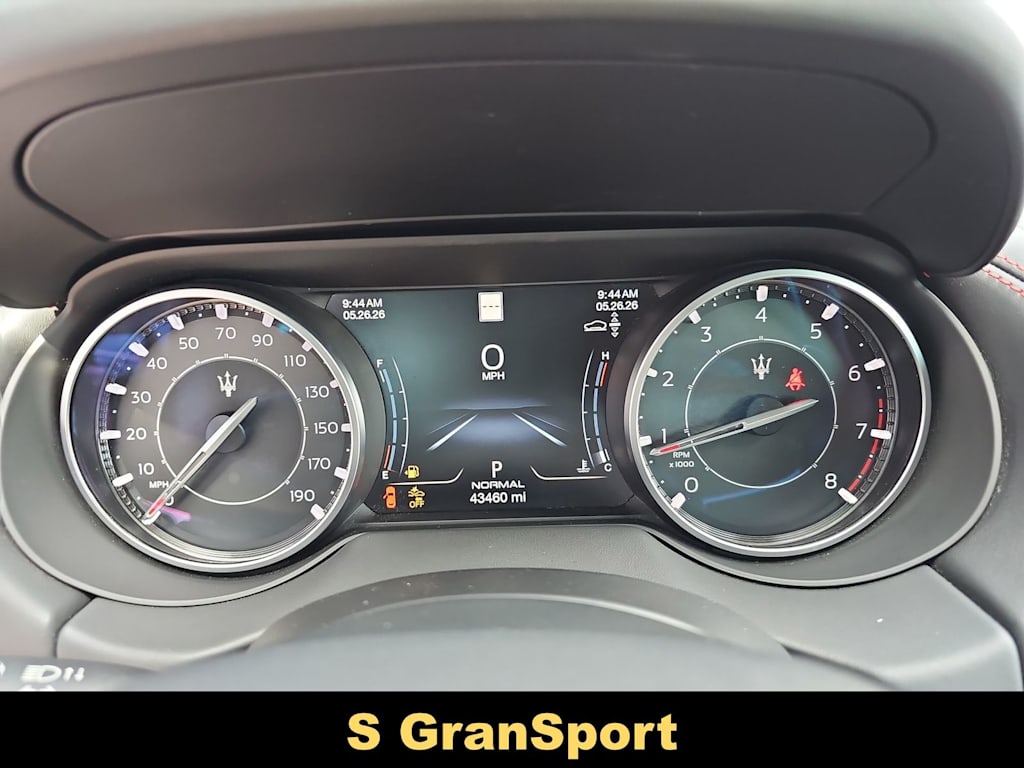 Thumbnail: 2021 Maserati Levante - 17