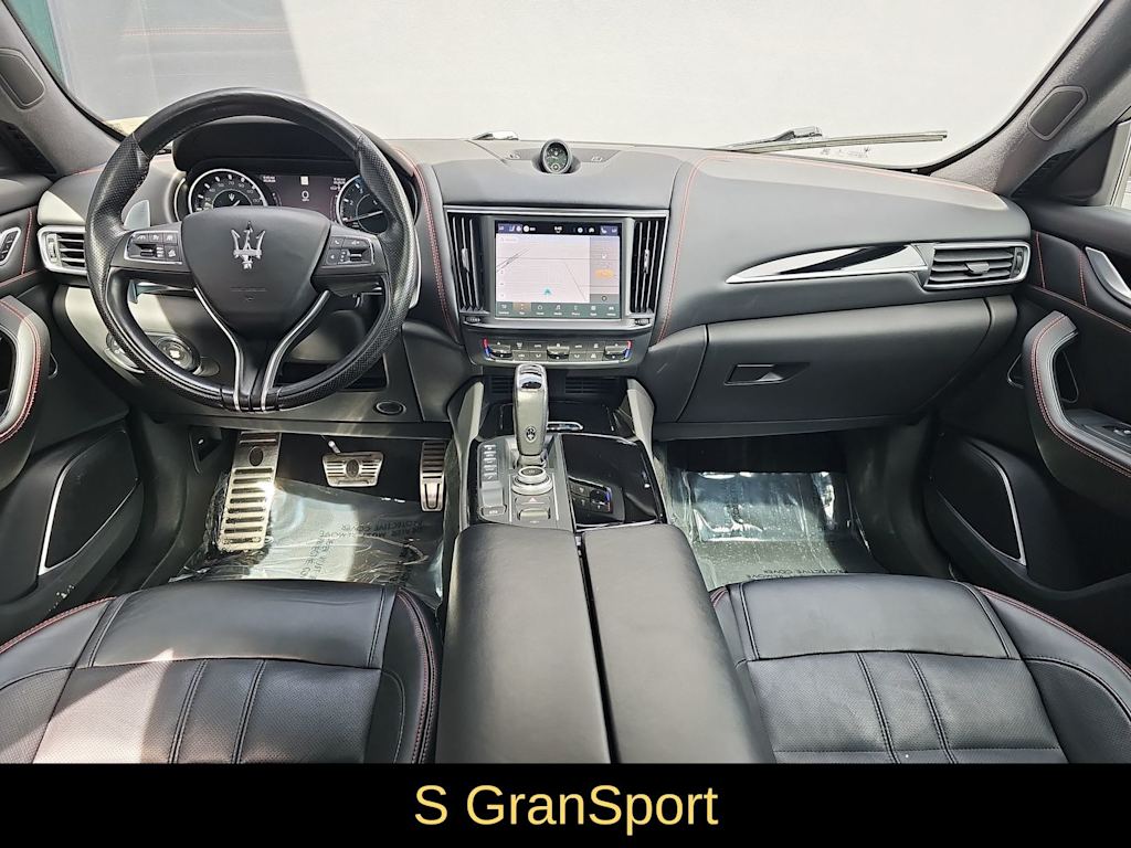 Thumbnail: 2021 Maserati Levante - 13