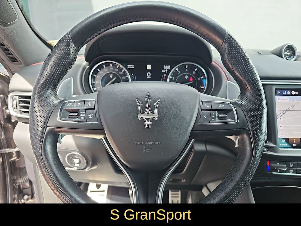 Thumbnail: 2021 Maserati Levante - 14