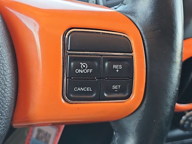 Thumbnail: 2015 Jeep Wrangler - 30