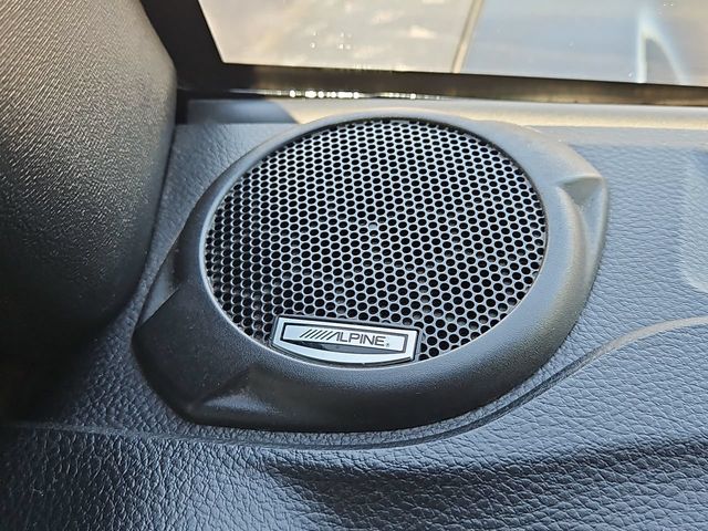 Thumbnail: 2017 Jeep Wrangler - 33