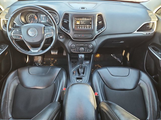 Thumbnail: 2019 Jeep Cherokee - 9