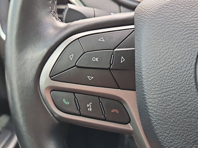 Thumbnail: 2019 Jeep Cherokee - 29