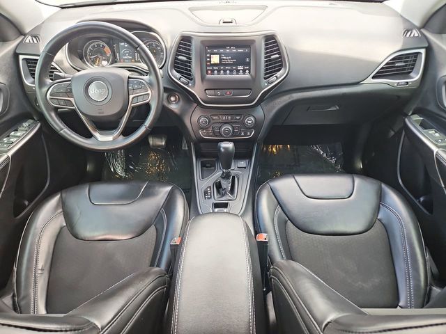 Thumbnail: 2019 Jeep Cherokee - 10