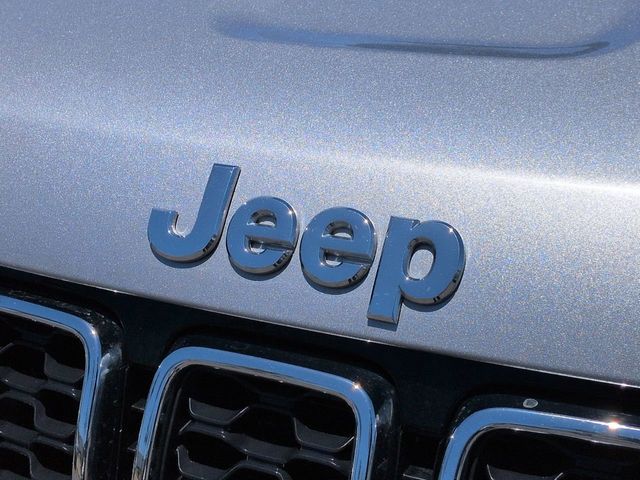 Thumbnail: 2019 Jeep Grand Cherokee - 7