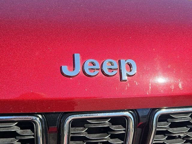 Thumbnail: 2023 Jeep Grand Cherokee - 7