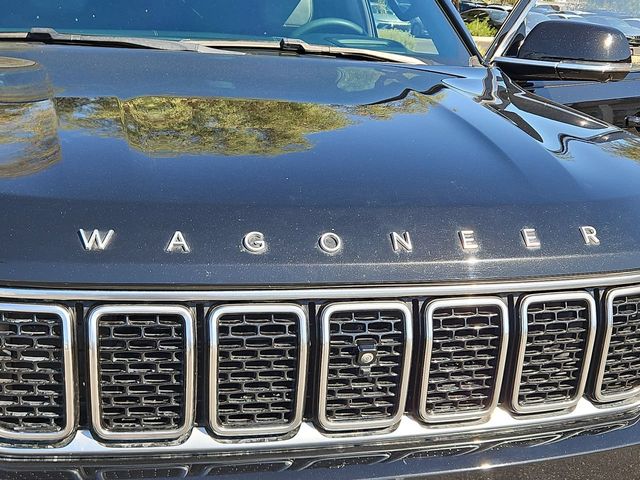 Thumbnail: 2022 Jeep Wagoneer - 24