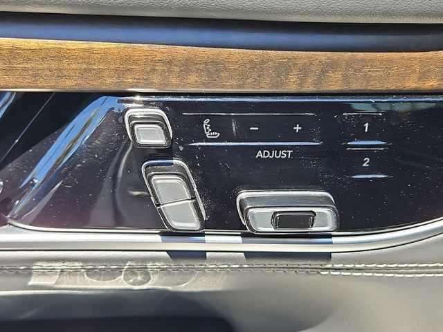 Thumbnail: 2022 Jeep Grand Wagoneer - 23