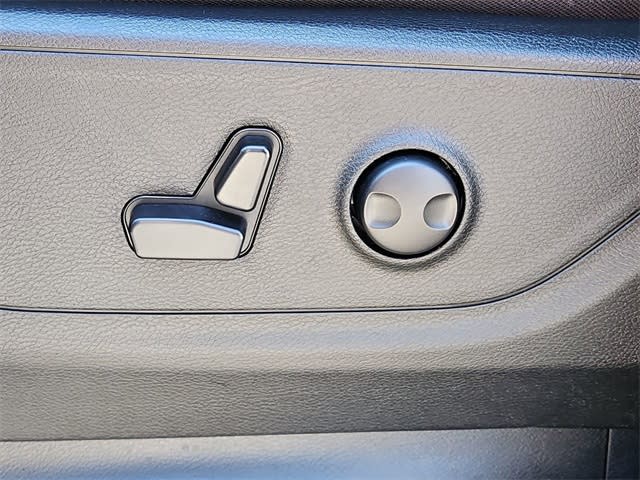 Thumbnail: 2025 RAM 1500 - 24