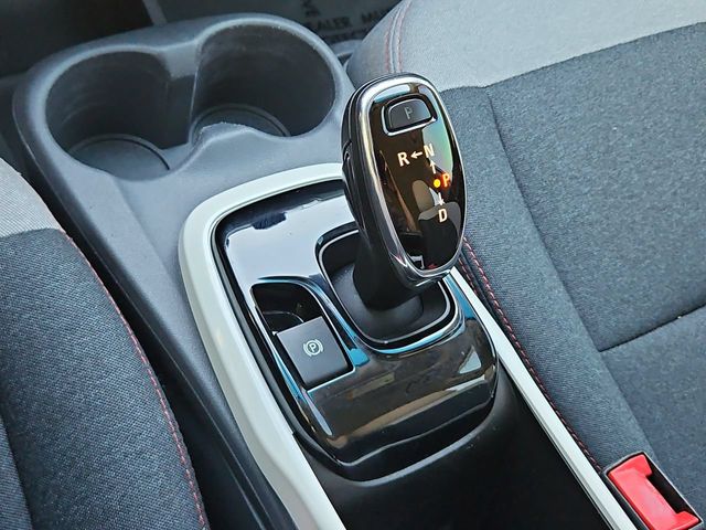 Thumbnail: 2018 Chevrolet Bolt EV - 16