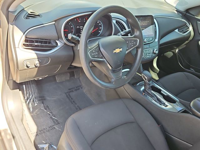 Thumbnail: 2023 Chevrolet Malibu - 2
