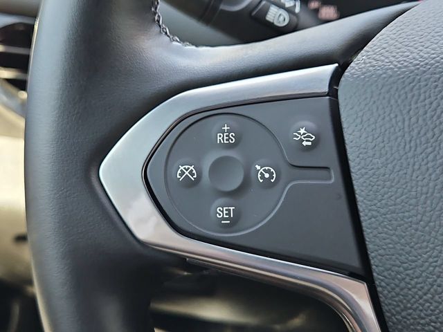 Thumbnail: 2023 Chevrolet Traverse - 29