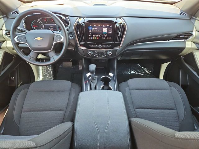 Thumbnail: 2023 Chevrolet Traverse - 10