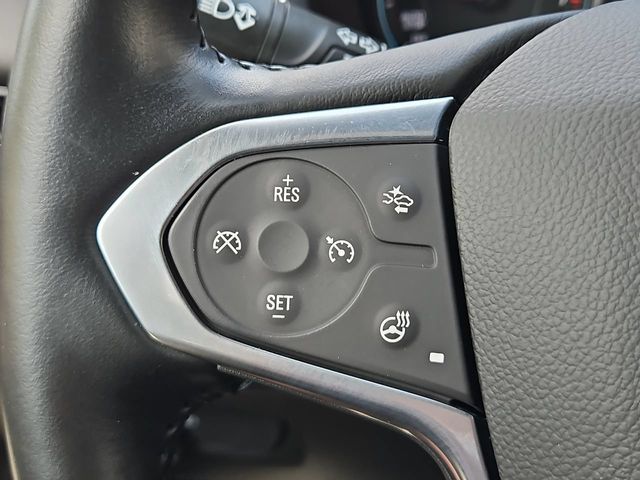 Thumbnail: 2022 Chevrolet Traverse - 29