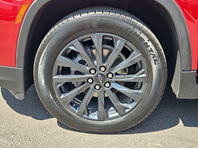 Thumbnail: 2022 Chevrolet Traverse - 8