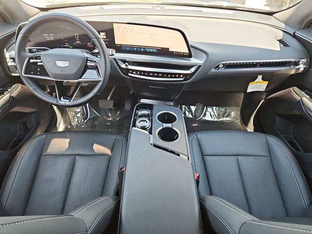 Thumbnail: 2024 Cadillac Lyriq - 8
