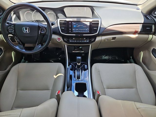 Thumbnail: 2017 Honda Accord - 10