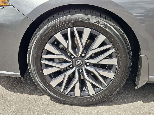 Thumbnail: 2023 Nissan Altima - 8