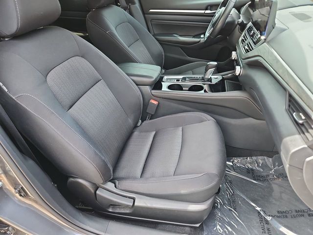 Thumbnail: 2023 Nissan Altima - 12