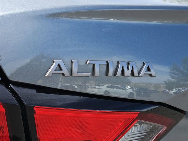 Thumbnail: 2023 Nissan Altima - 25