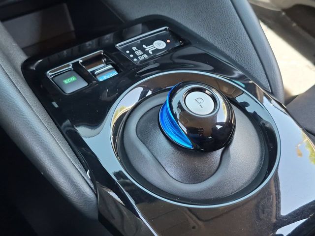 Thumbnail: 2023 Nissan Leaf - 36