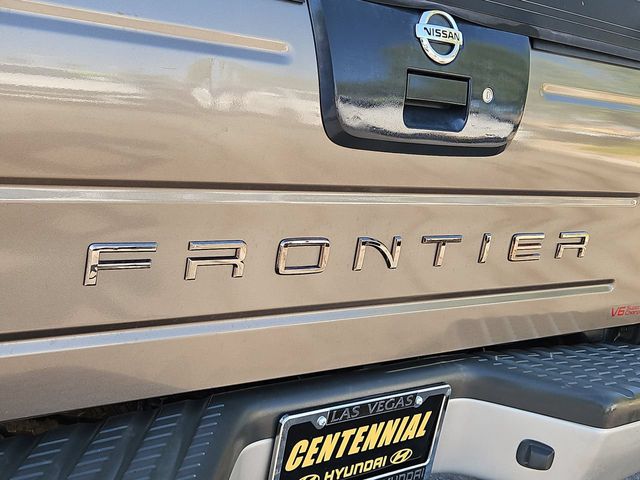 Thumbnail: 2004 Nissan Frontier - 25