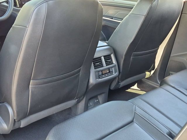 Thumbnail: 2021 Volkswagen Atlas - 13