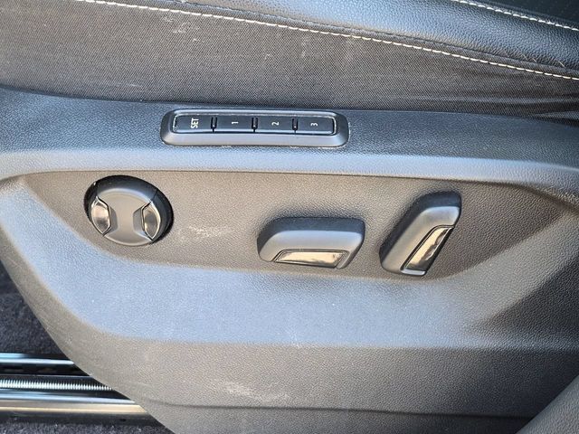 Thumbnail: 2021 Volkswagen Atlas - 27