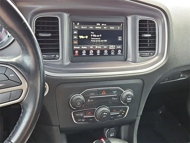 2020 Dodge Charger SXT 15