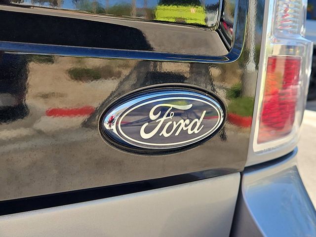 Thumbnail: 2019 Ford Flex - 7