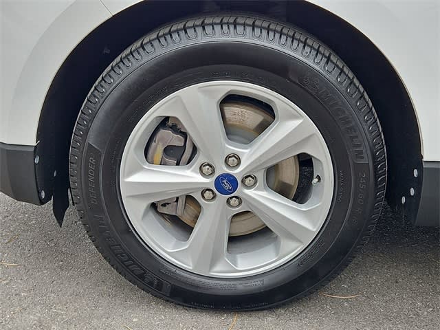 Thumbnail: 2022 Ford Edge - 8