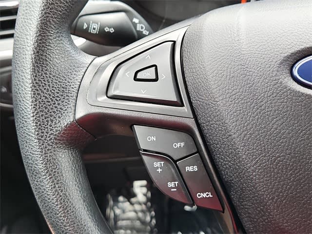 Thumbnail: 2022 Ford Edge - 28