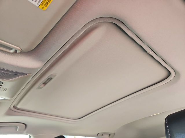 Thumbnail: 2019 Toyota RAV4 - 28