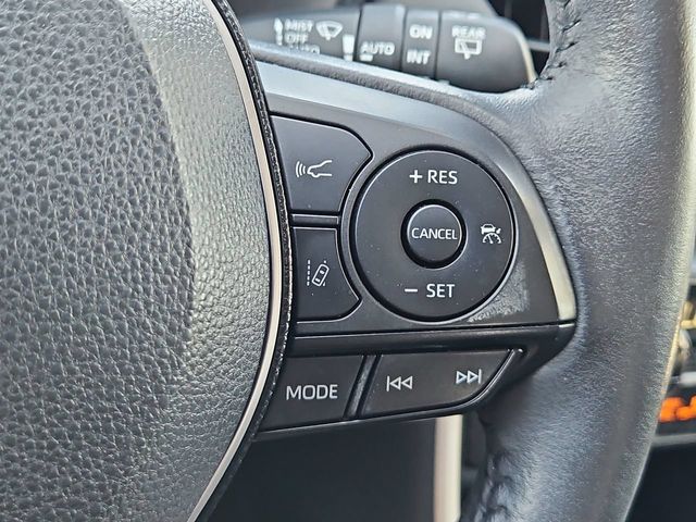 Thumbnail: 2019 Toyota RAV4 - 31
