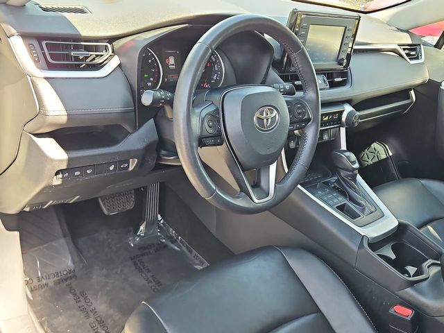 Thumbnail: 2019 Toyota RAV4 - 2