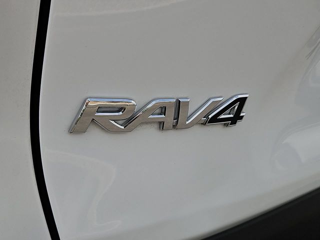 Thumbnail: 2025 Toyota RAV4 - 25
