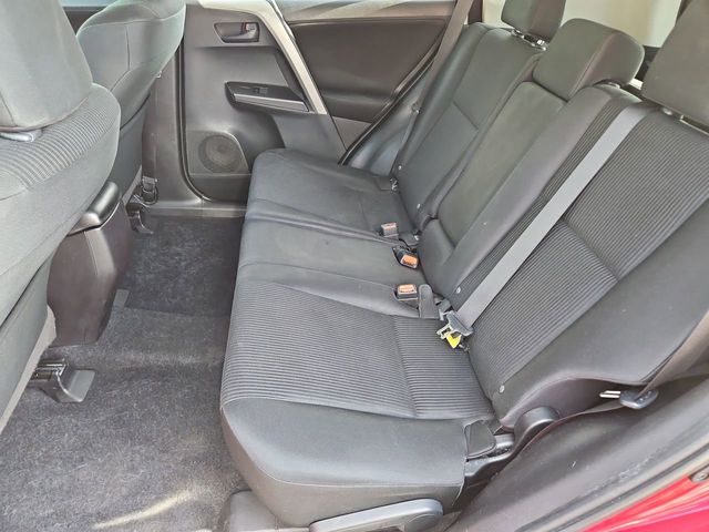 Thumbnail: 2018 Toyota RAV4 - 13