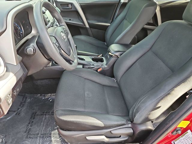 Thumbnail: 2018 Toyota RAV4 - 11