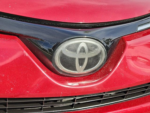 Thumbnail: 2018 Toyota RAV4 - 7