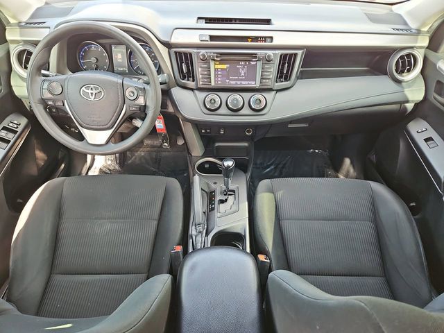 Thumbnail: 2018 Toyota RAV4 - 10