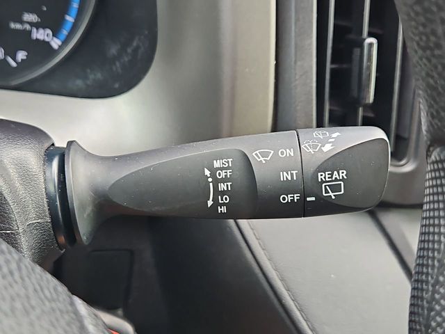 Thumbnail: 2018 Toyota RAV4 - 30