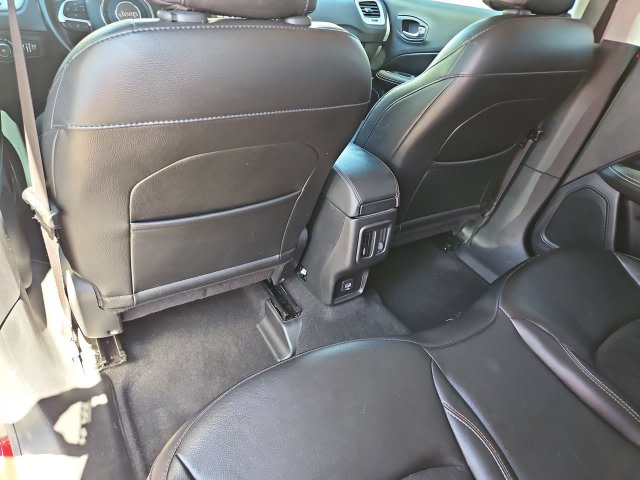 Thumbnail: 2020 Jeep Compass - 25