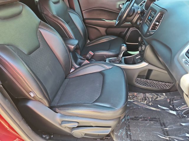 Thumbnail: 2020 Jeep Compass - 12