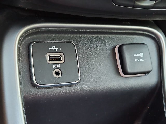 Thumbnail: 2020 Jeep Compass - 32