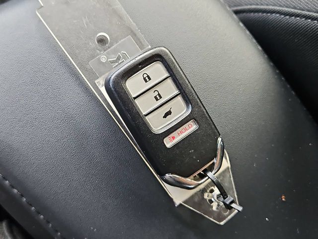 Thumbnail: 2019 Honda HR-V - 19