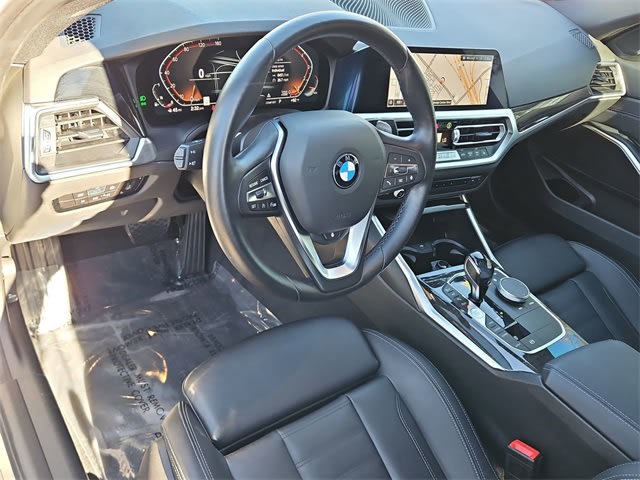 Thumbnail: 2021 BMW 3 Series - 2